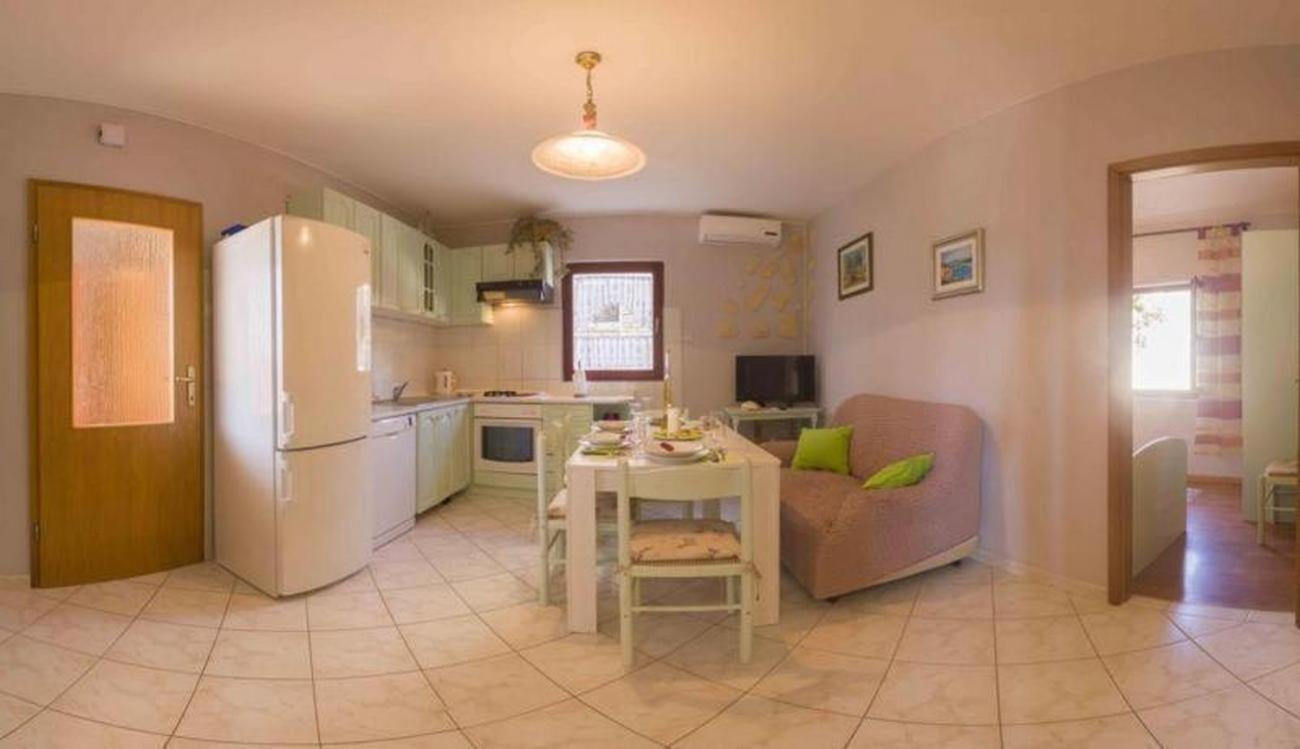 Apartment Milna 8896B Vis Extérieur photo